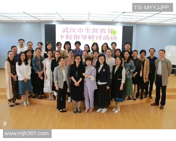 与吴娜深入对话探索她的足球生涯与成长历程
